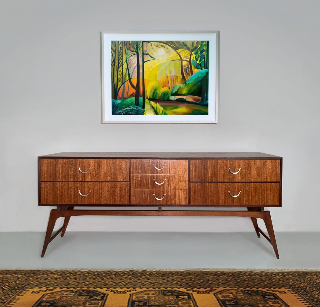 Italian style sideboard - chest of drawers