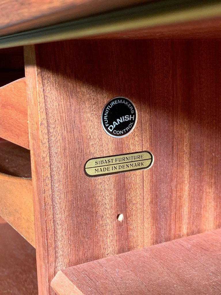Vodder sideboard - rosewood tambour door