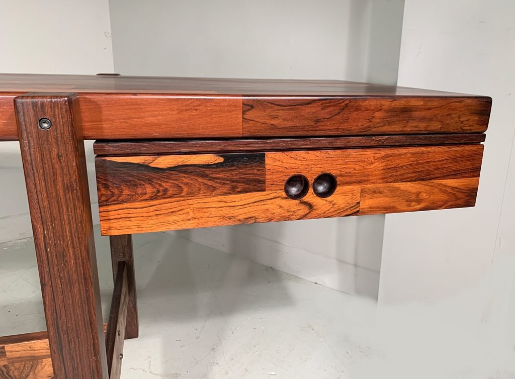 Zalszupin desk